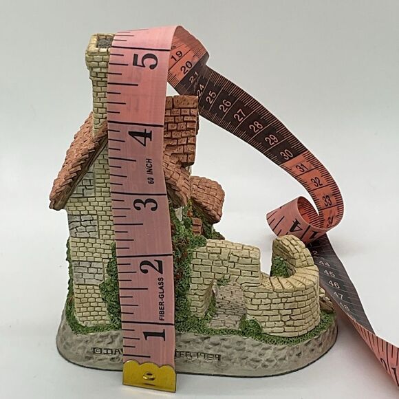 David Winter British Traditions St Anne’s Well - Picture 7 of 8